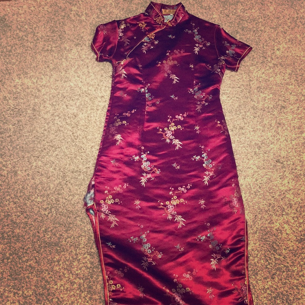 Limited edition Chinese traditional dress